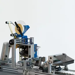 System9 labeling machine