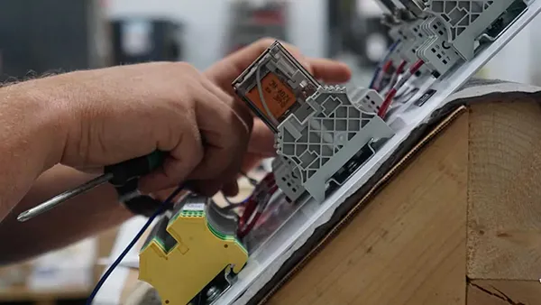 MACHINE REPAIR, REBUILDING AND REFURBISHMENT