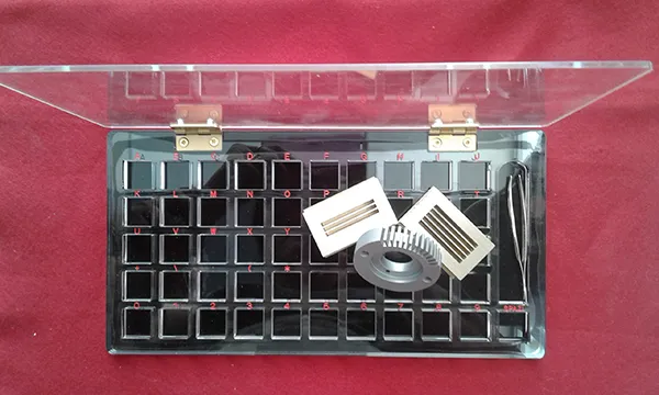 Steel Type Hand Holder