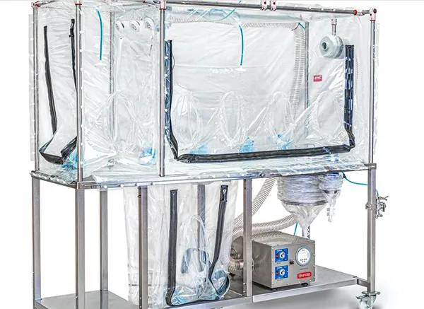 Flexible weighing & dispensing isolators