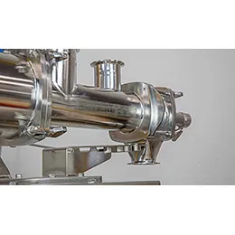 Continuous blenders