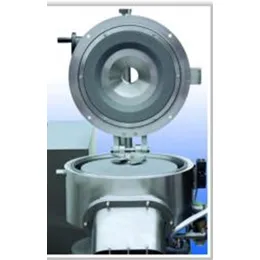Wet grinding mills