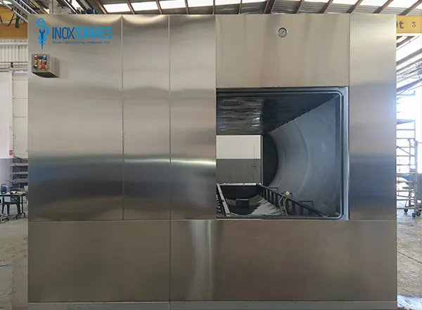 Superheated water shower autoclaves