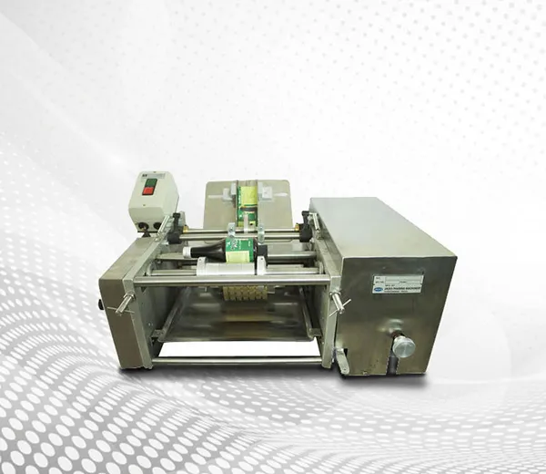 Semi Auto Labeling Machine