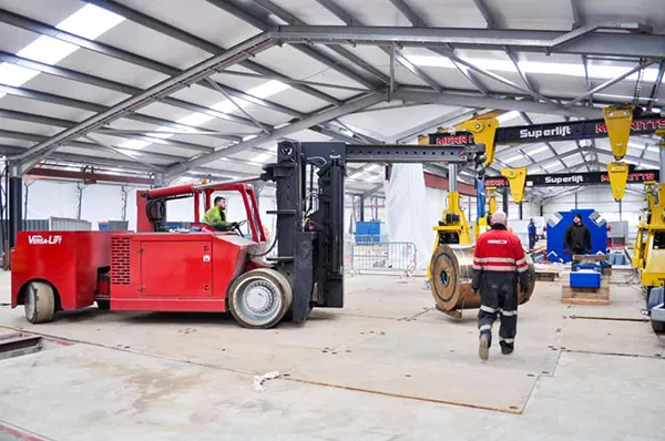 Internal Machinery Moves