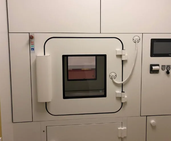 Decontamination airlocks