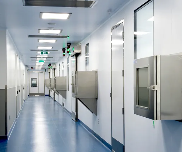 PHARMACEUTICAL GRADE CLEAN ROOMS