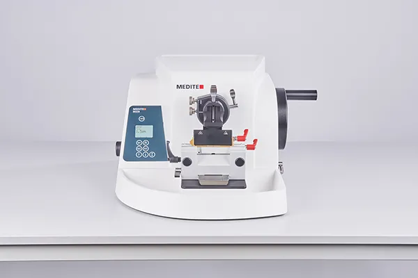 Semi-automatic Rotary Microtome M530