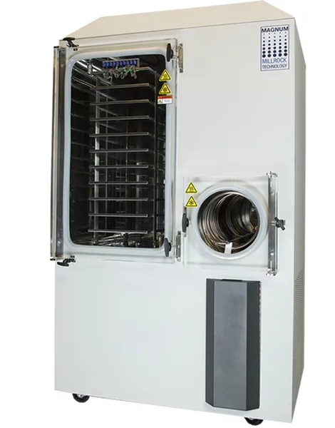 MAGNUM Pilot Freeze Dryer