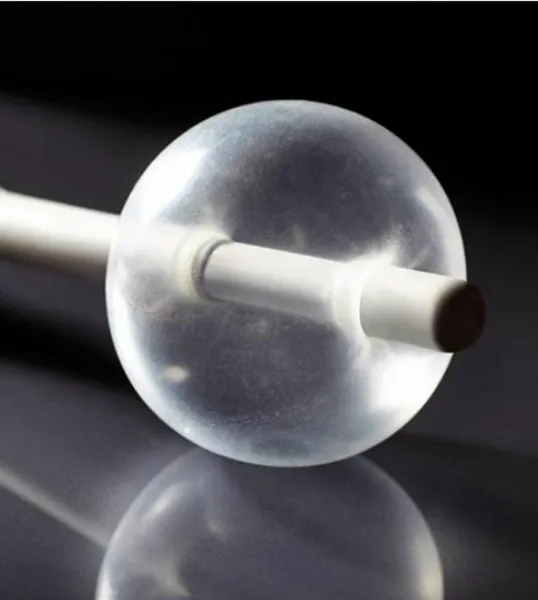 Catheter balloons