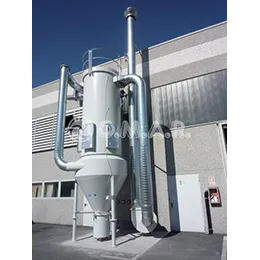 Self-cleaning cyclone-filter bags