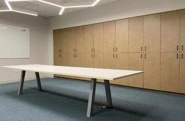 BUSINESS CABINETS