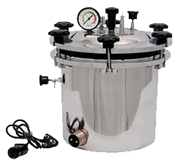 Portable Autoclave (PLT-105 A)