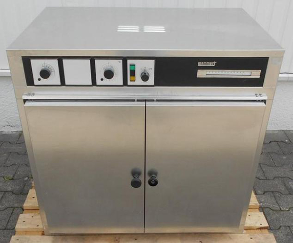 E 14379 D - Drying Oven MEMMERT UL 50