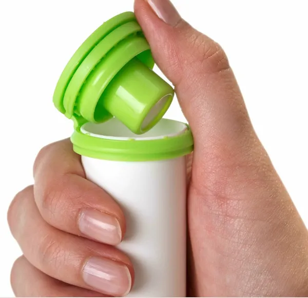 Closures for effervescent tablet tubes