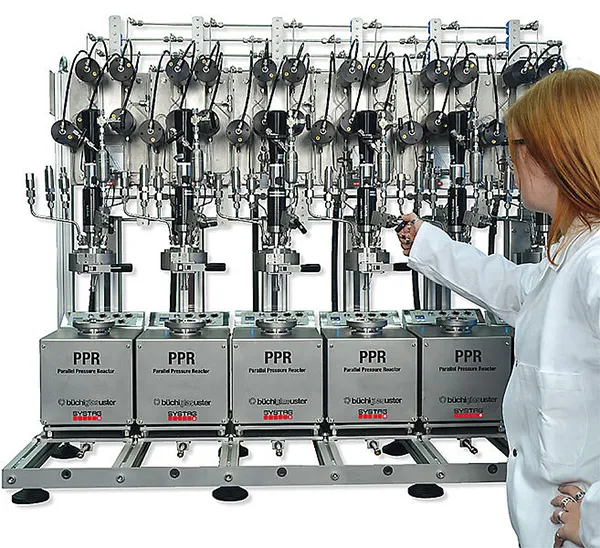 Parallel pressure reactors - PPR